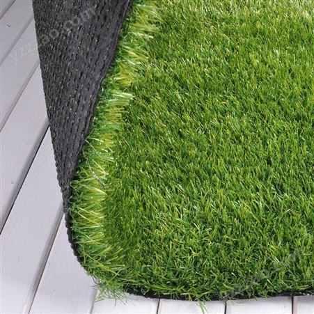 绿色学校运动场人造草坪 地毯围挡 绿化墙草皮施工 易维护打理