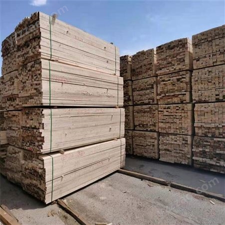 建筑木方 建亿建筑工地辐射松支模方木 户内外模板木方定制