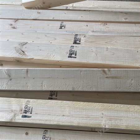 辐射松方木 良美建材 4*6木方 防腐木材加工厂 支持定制 美观大方