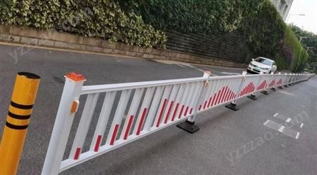 市政道路护栏公路马路隔离栏广场围栏人行道防撞安全锌钢栏杆